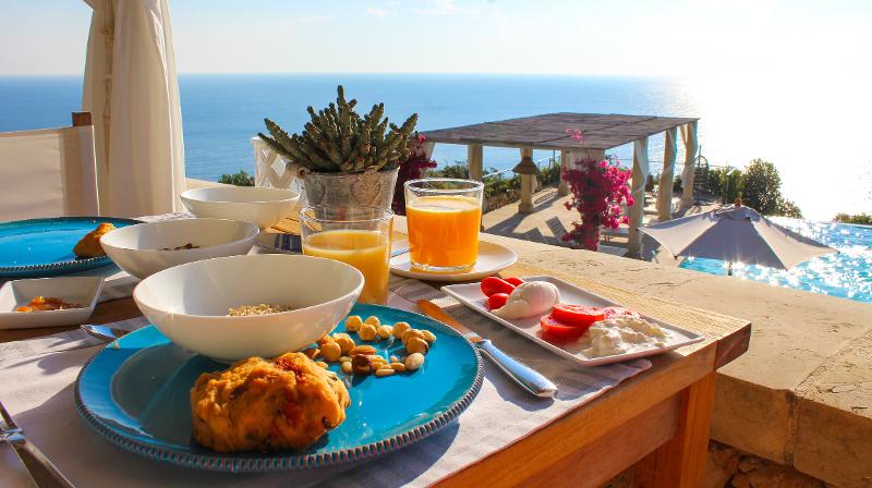  Ein leckeres Frühstück im Italien Urlaub mit Kindern am Meer All Inclusive
