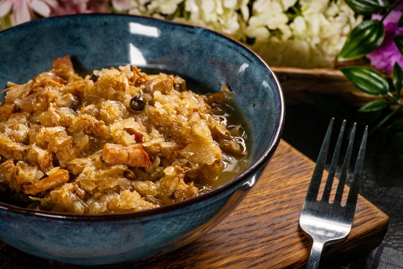  Eine Schüssel mit Bigos im Ostsee Urlaub mit Kindern Polen