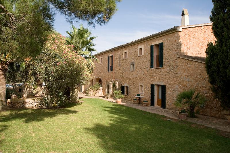 Ansicht eines Bauernhauses im Urlaub mit Kindern Mallorca Bauernhof