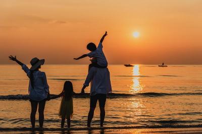 Familienurlaub April ins Warme 2025